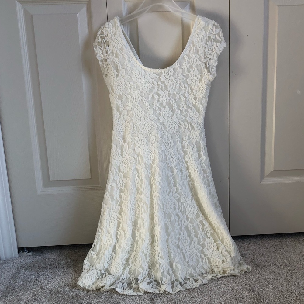 White lace dress